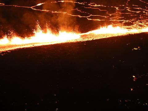 Eldgos við Sundhnúksgíga aðfararnótt 19. desember 2023